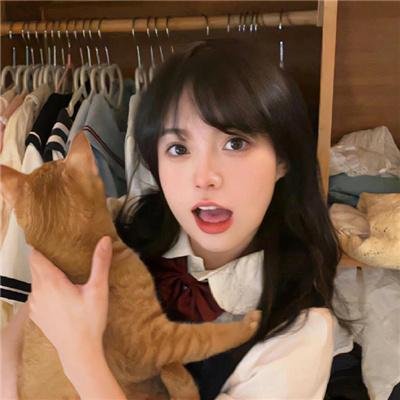 怪诞女孩